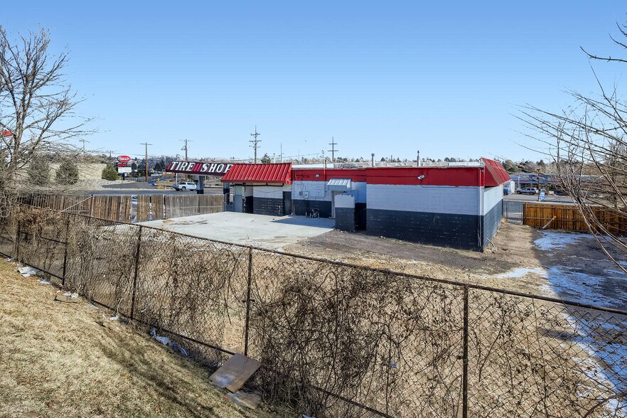 More Photos Of 404 S Circle Dr, Colorado Springs Auto Repair For Sale