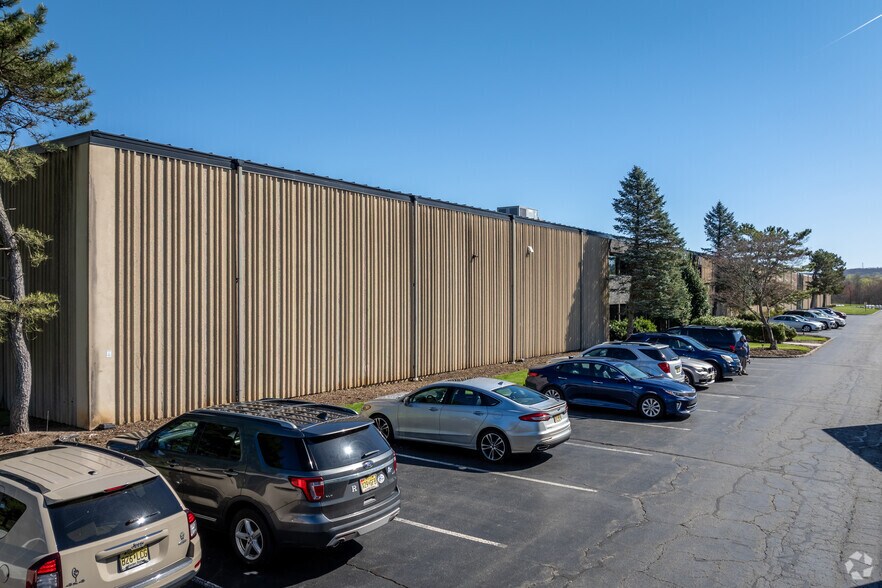 Primary Photo Of 700 Bartley Chester Rd, Flanders Manufacturing For Lease