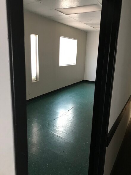 More Photos Of 3650 S Eastern Ave, Las Vegas Medical For Sale