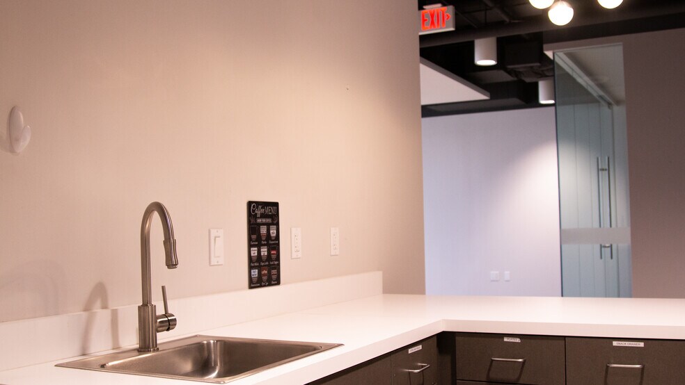 More Photos Of 17901 Von Karman Ave, Irvine Office For Lease