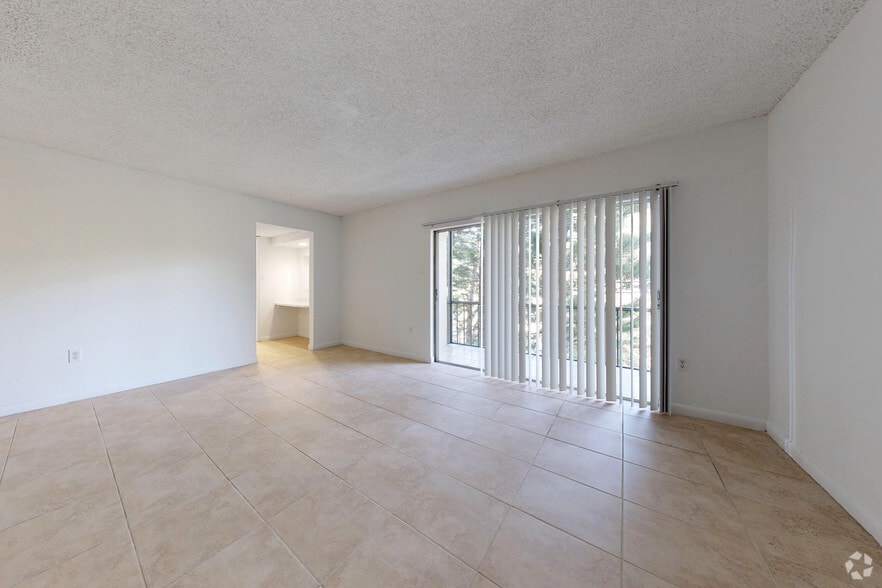 More Photos Of 8445 Springtree Dr, Sunrise Apartments For Sale