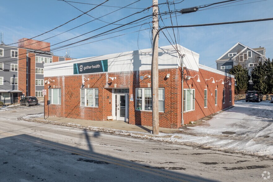 Primary Photo Of 744 E Squantum St, Quincy Medical For Lease