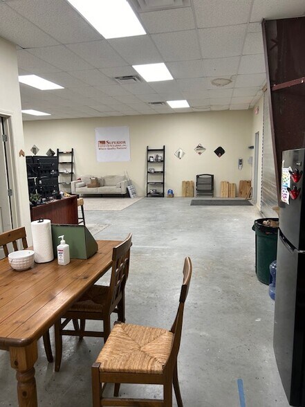 More Photos Of 8503 Lava Hill Rd, Austin Warehouse For Lease