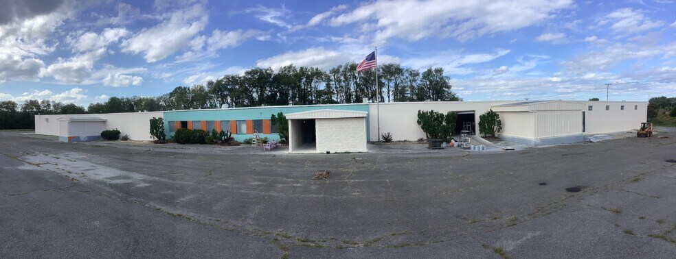 Primary Photo Of 404 Mountain View, Rural Retreat Warehouse For Lease