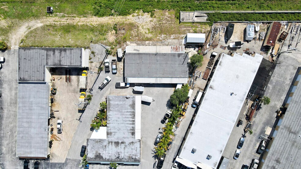 More Photos Of 1660 Cypress Dr, Jupiter Warehouse For Sale