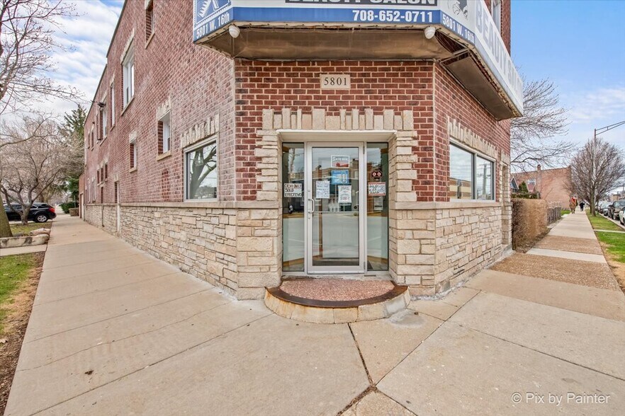 More Photos Of 5801 W 16th St, Cicero Multifamily For Sale