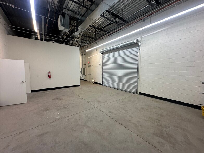 More Photos Of 3324-3348 N Van Buren St, Phoenix Unknown For Lease