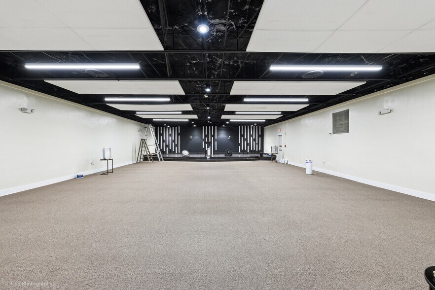 More Photos Of 680 Superior St, Opa-locka Lodge Meeting Hall For Sale