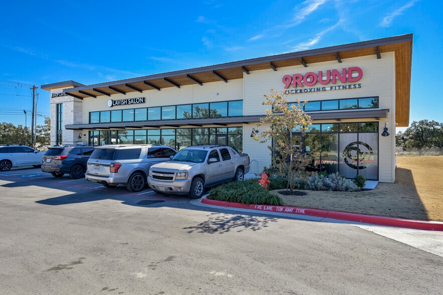 More Photos Of 901 N Vista Ridge Blvd, Cedar Park General Retail For Sale