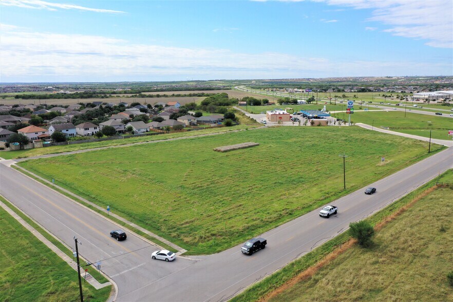 More Photos Of 1604 E Loop & Lower Seguin Rd, Converse Land For Lease