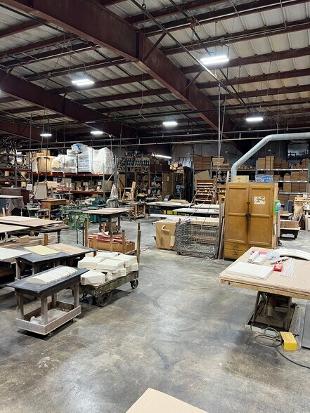 More Photos Of 4675 Transit Rd, Williamsville Manufacturing For Sale