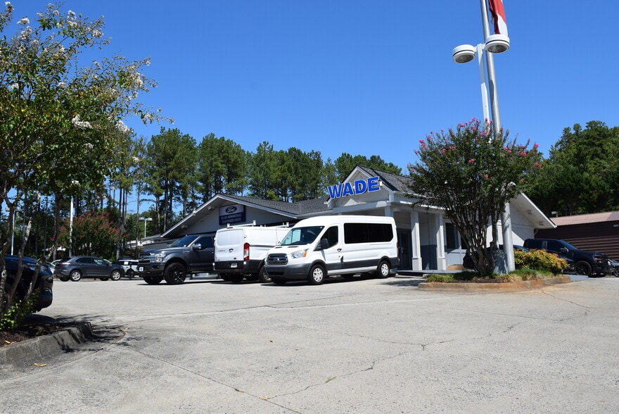 More Photos Of 3817 S Cobb Dr SE, Smyrna Auto Dealership For Sale