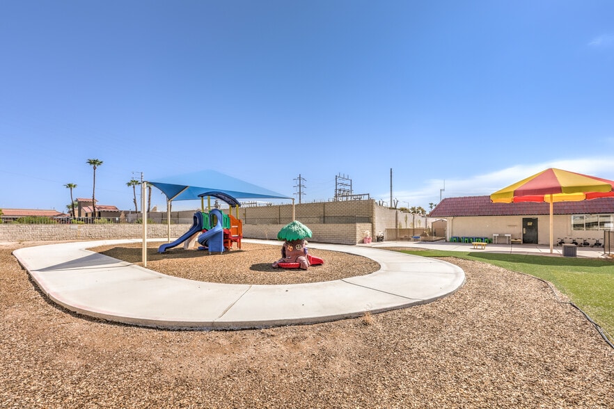 More Photos Of 2560 N Green Valley Pky, Henderson Daycare Center For Sale