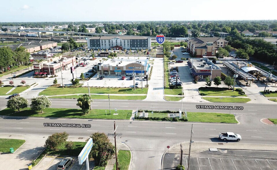 More Photos Of 2240 Veterans Memorial Blvd, Kenner Freestanding For Sale
