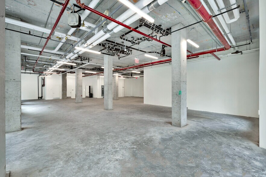 More Photos Of 196 Livonia Ave, Brooklyn Apartments For Lease