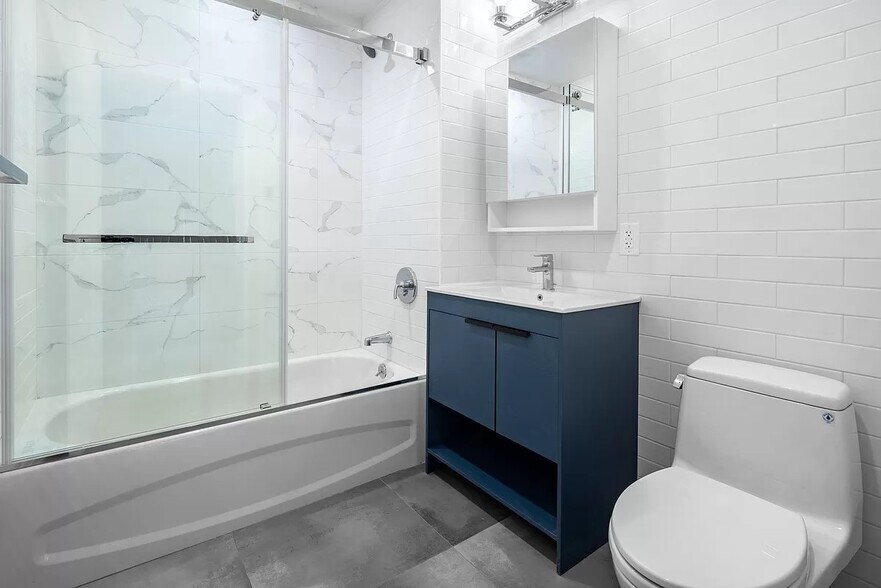 More Photos Of 10312 Northern Blvd, Flushing Apartments For Sale