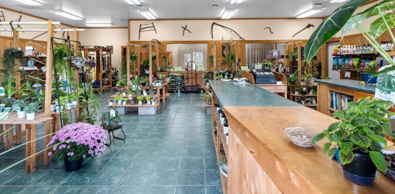 More Photos Of 4413 N Lake Rd S, Florence Garden Center For Sale