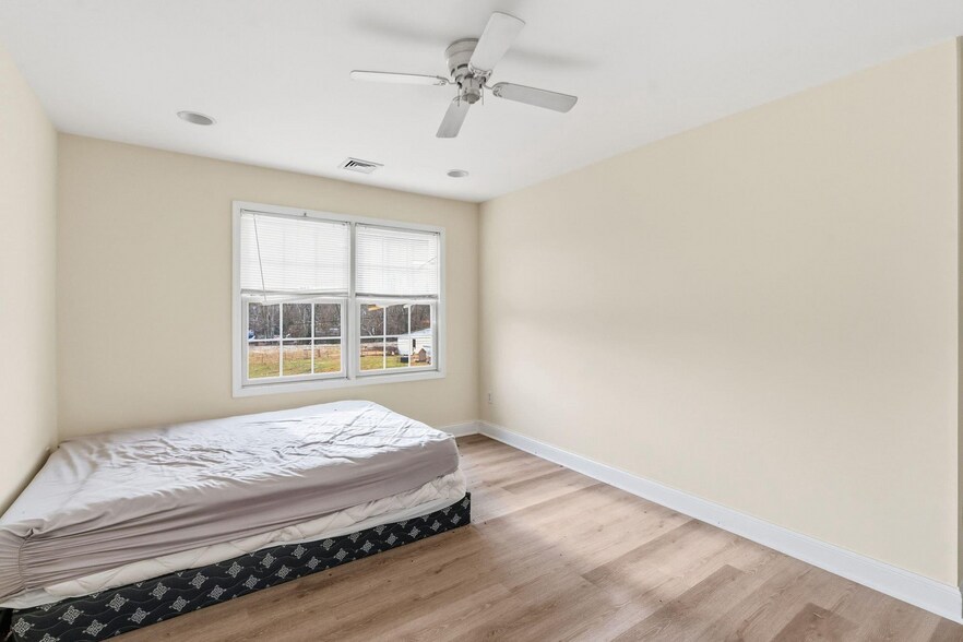 More Photos Of 2090 Blue Bell Rd, Williamstown Land For Sale
