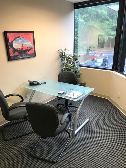 More Photos Of 5540 Centerview Dr, Raleigh Office For Sale