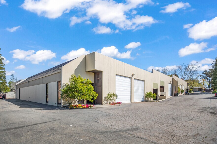 More Photos Of 5729 Sonoma Dr, Pleasanton Warehouse For Sale
