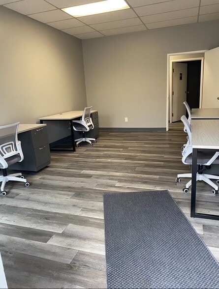 More Photos Of 36887 Schoolcraft Rd, Livonia Coworking Space