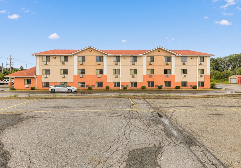 More Photos Of 251 Allegheny Blvd, Brookville Hotel For Sale