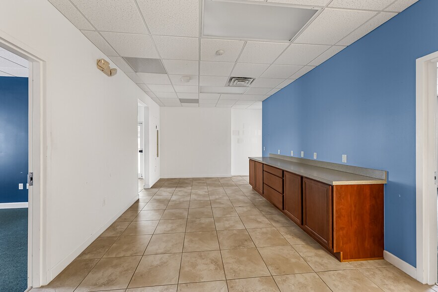 More Photos Of 3270 Highway A1A, Melbourne Beach Office For Sale