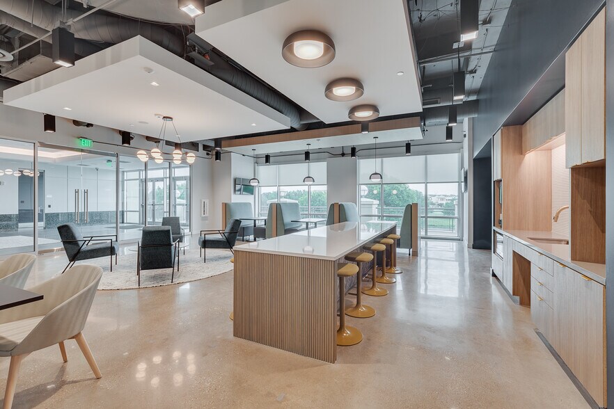 More Photos Of 5100 Tennyson Pky, Plano Unknown For Lease