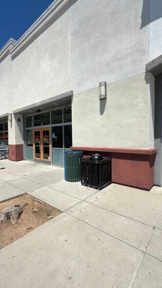 Primary Photo Of 6955 Camino Arroyo, Gilroy General Retail For Lease
