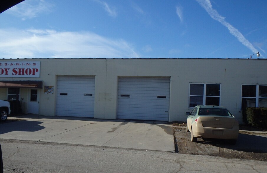 More Photos Of 205 N Wood St, Chesaning Industrial For Sale