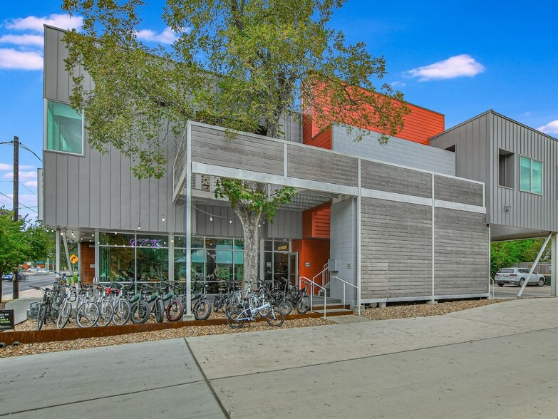 More Photos Of 1632 S 1st St, Austin Office For Lease