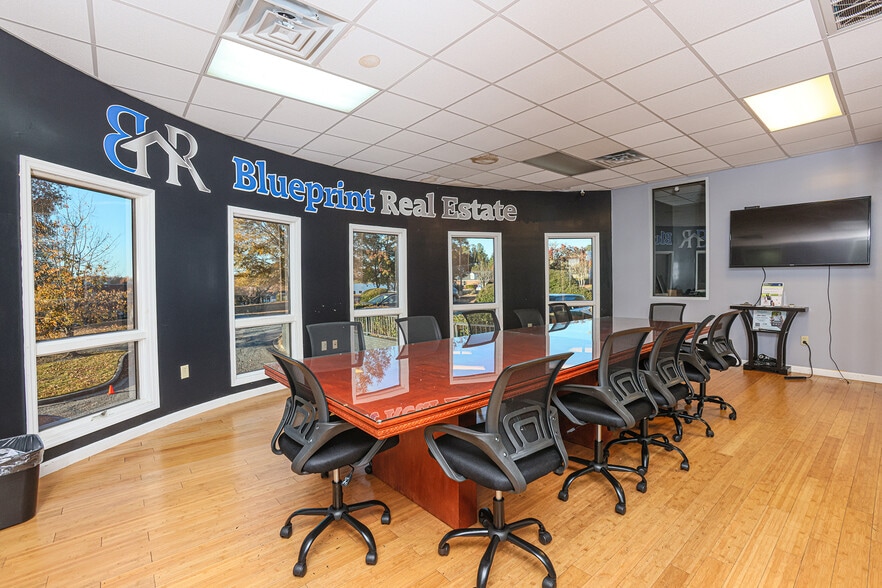 More Photos Of 8311 Two Notch Rd, Columbia Office For Sale