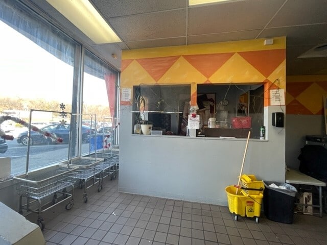 More Photos Of 801-829 Southern Ave, Oxon Hill Unknown For Lease