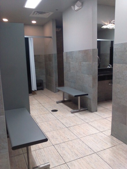 More Photos Of 3634 Austin Peay Hwy, Memphis Medical For Sale