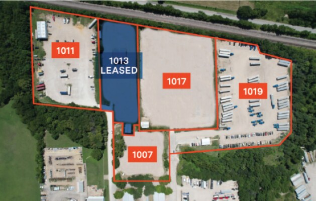 Primary Photo Of 1013 S IH 45, Hutchins Unknown For Lease