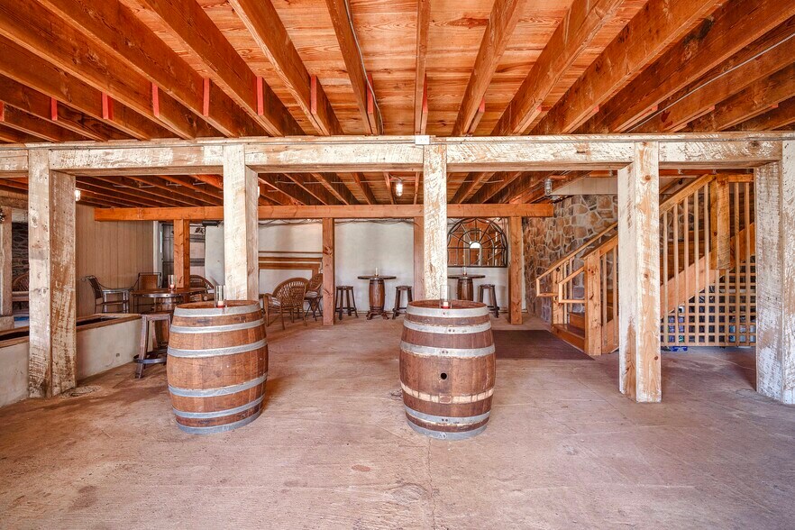 More Photos Of 1902 Jefferson Pike, Brunswick Lodge Meeting Hall For Lease