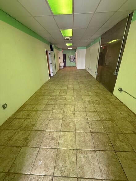 More Photos Of 1400-1412 Beverly Dr, Wichita Falls Unknown For Lease