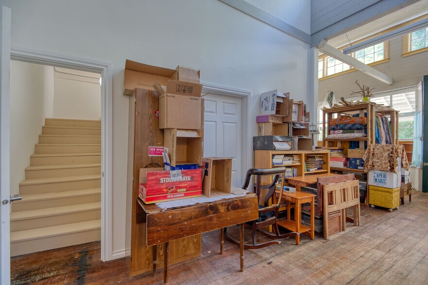 More Photos Of 6750 Or-126 Hwy, Florence Marina For Sale