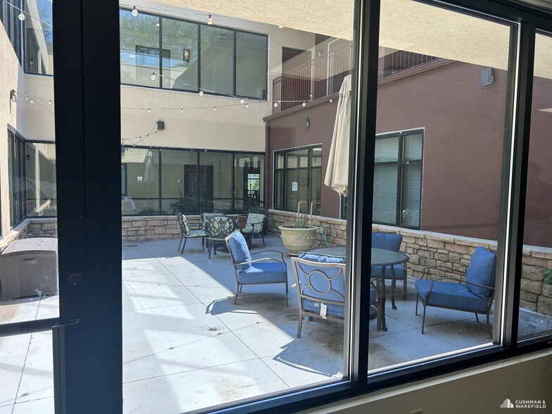 More Photos Of 706 S College Ave, Fort Collins Office For Lease