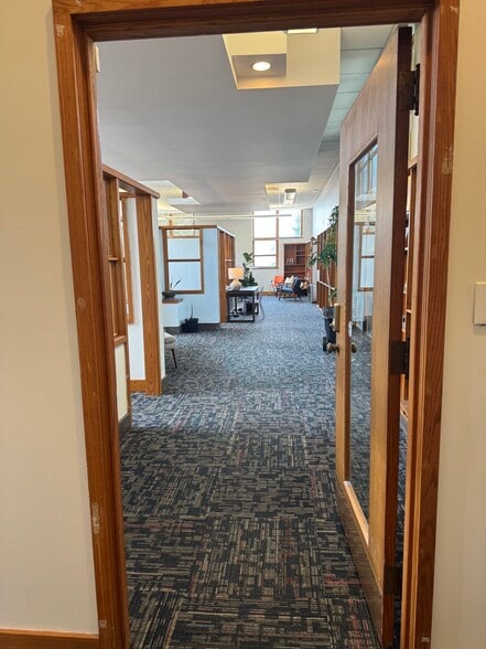 More Photos Of 6219 Guilford Ave, Indianapolis Loft Creative Space For Sale