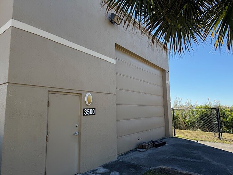 More Photos Of 3500 SW 15th St, Deerfield Beach Warehouse For Sale