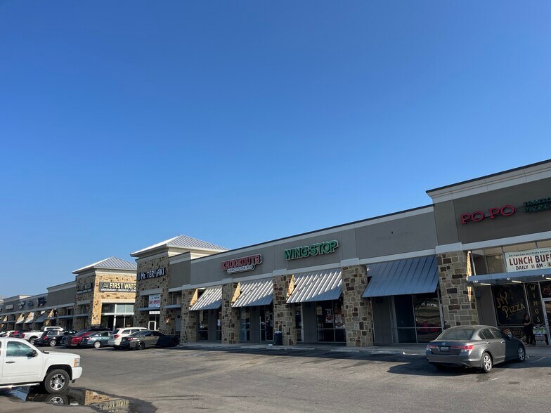 More Photos Of 8603 Highway 151, San Antonio Storefront For Lease