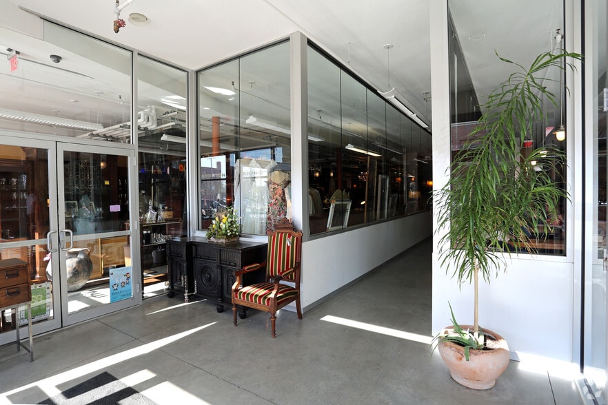 More Photos Of 1015 N Broadway Ave, Oklahoma City Office For Lease