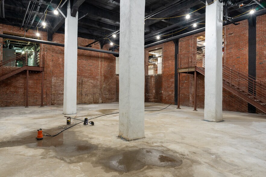 More Photos Of 1008-1010 Arch St, Philadelphia Apartments For Lease