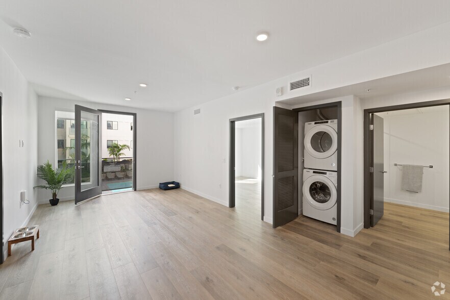 More Photos Of 1800 Beverly Blvd, Los Angeles Apartments For Lease