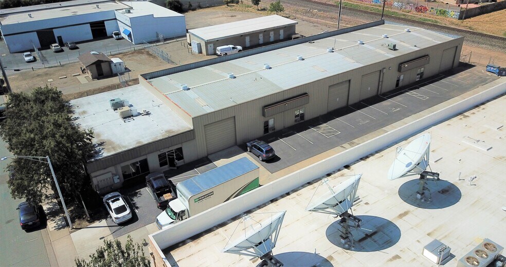 Primary Photo Of 4203 Coronado Ave, Stockton Warehouse For Lease