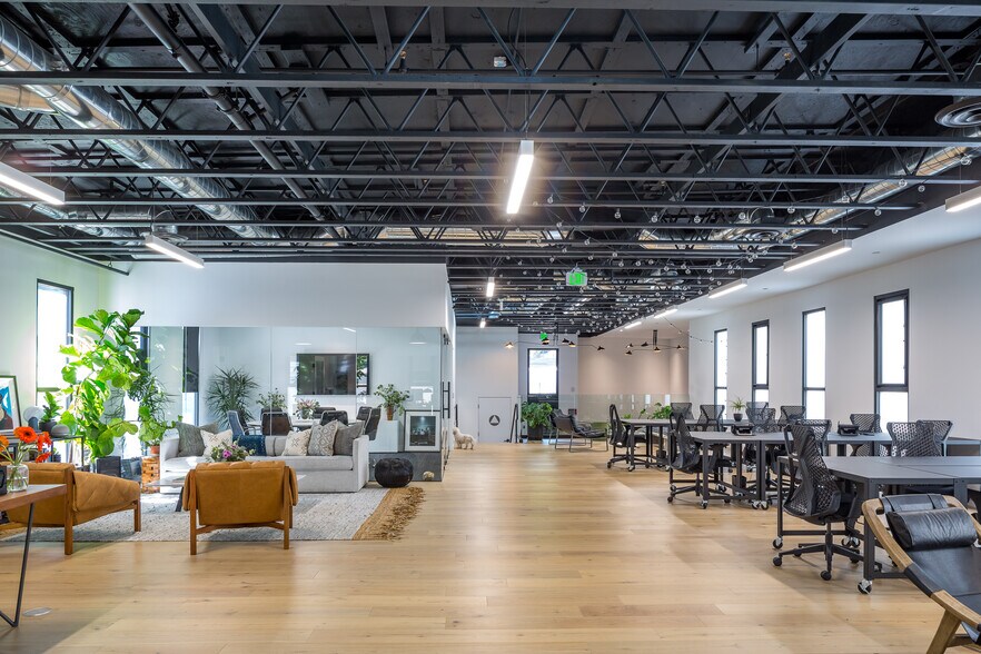 More Photos Of 2400-2410 Hyperion Ave, Los Angeles Loft Creative Space For Lease