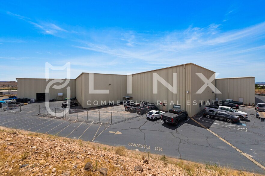 More Photos Of 3287 E Deseret Dr, St George Manufacturing For Lease
