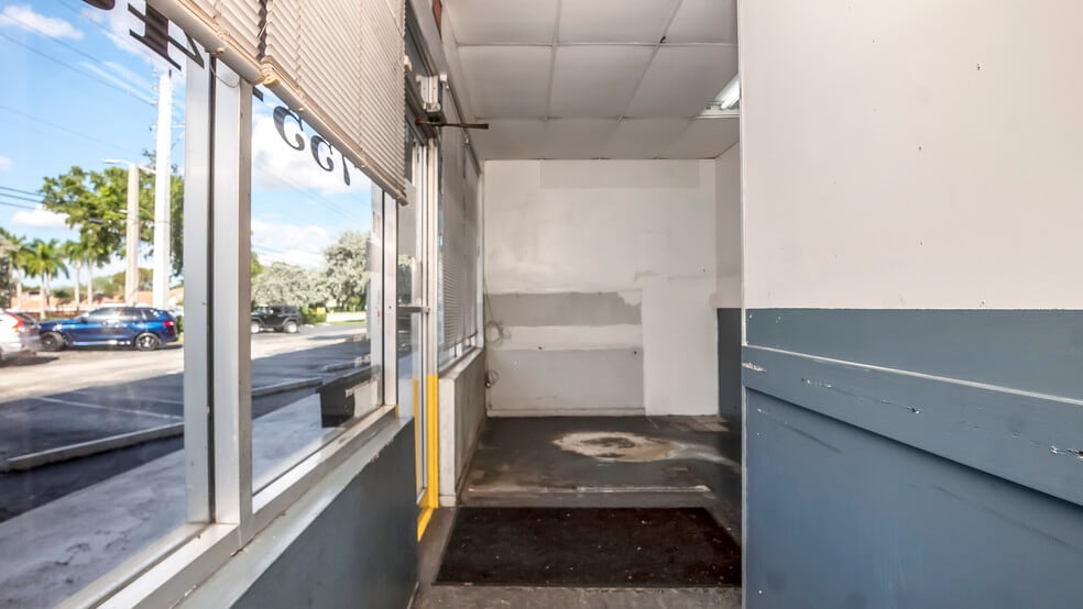 More Photos Of 11030 Wiles Rd, Coral Springs Religious Facility For Sale