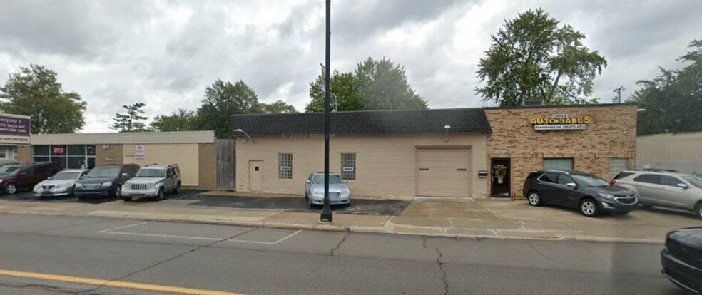 More Photos Of 28620 Utica Rd, Roseville Auto Dealership For Sale